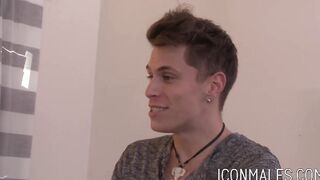 IconMales.com - Hung Calvin Banks eager to smash sweet bum of troy Accola