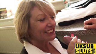 UKSubSluts.com - Smoking hot MILF Amy's enjoyment of rough pounding