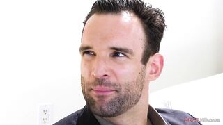 Isabel Moon wants anal sex by stepdad