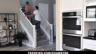 hot 18 Year Old Kenna James Wants To Got Pregnant