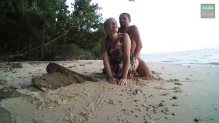 Sex on the beach with a young blonde