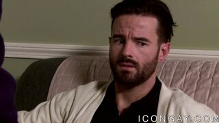 Psychotherapist Rodney Steele seduced straight hunky patient