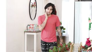 Stepmoms Creampie Christmas