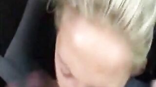 Amateur Deutsch Blowjob im Auto