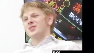 Sky Sylvanus a blonde twink plays his dick and jerks off solo
