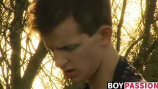 Twink slides dildo in Jasper Robinsons ass until he cums