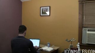 IconMales.com - Billy Santoro and Michael Delray's wild and raunchy fruit banging