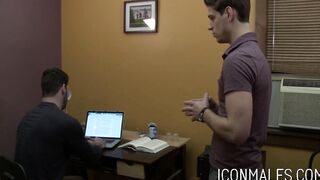 IconMales.com - Billy Santoro and Michael Delray's wild and raunchy fruit banging