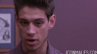 IconMales.com - Billy Santoro and Michael Delray's wild and raunchy fruit banging
