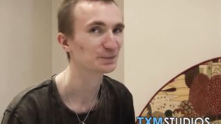 Twink amateurs Alex Kage and George Lincoln bareback and rim