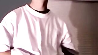 Amateur masturbator Pearl comes hard after solo session