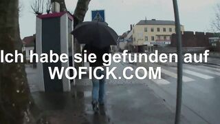 Von der Straage zum Ficken abgeschleppt