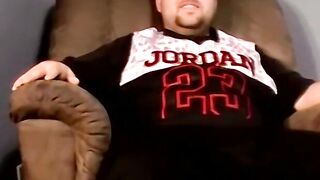 Horny fat guy gets intense BJ in kinky interracial encounter