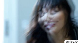 Horny Vanessa lets TS Jade breakfast her wet pussy