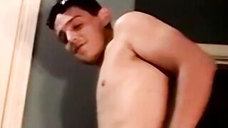 Amateur jerks off while mature man helps him cum with tongue