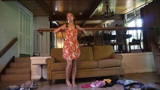 BrandiBraids trying on clothes
