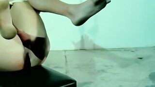 Twink dude Beau Sinclair endures shock collar with anal invasion while tightly bound