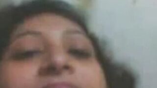 Indian Bhabi's Amateur Webcam Show