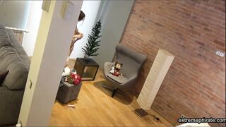 Naked stepdaughter decorates christmas tree