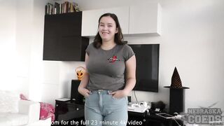 vanessa klein inside studio white couch snatch sex toy bang and gape