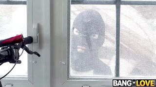 Lusty Thief Indica Monroe Gets Plowed By Preston Parker