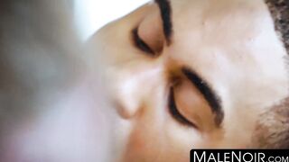 MaleNoir.com - Big dicked Remy Cruze rails his bottom boyfriend's hungry hole raw