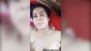 Horny Indian Wife Shows Nude Body