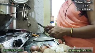 Indian Wife Ke Samne Sister Ko Choda Husband Ne kitchen Me