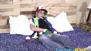 Cameron Hilander breeds Kyle Rhodes after cosplay party