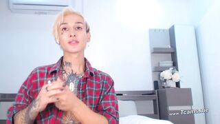Hot Ts And Babe Masturbating Their Private Parts On Cam
