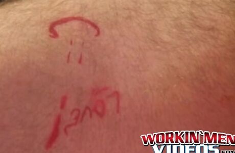 Long haired ginger amateur jerks off his cock solo on cam