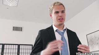 Tony Sting confesses his love to Emma Rose