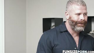 FunsizePorn.com - Hunk Cain Marko pulverizes the throbbing tight hole of young Tom Be