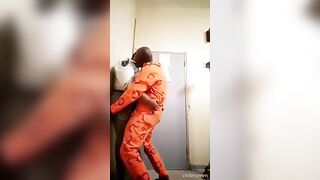Female Prison Warden gets Fuck by Inmate
