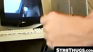 Str8Thugs.com - Horny thug Billy jerking off his juicy fuck stick in the car in solo