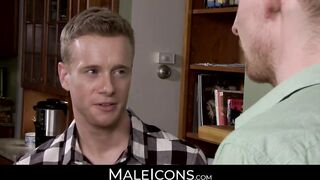 MaleIcons.com - Liam lusts for his professor as they share passionate kisses and hot