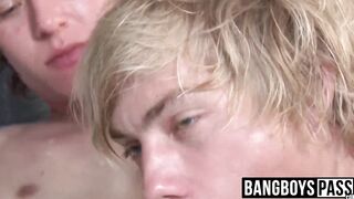 Lascivious twink blows cock before bareback and facial