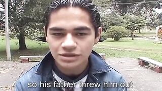 Cute twinks Alfonso and Cesar stuff each other in a shower