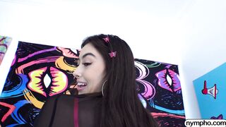 NYMPHO Chloe Surreal needs a good fuck