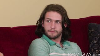 Long haired hottie Duncan Black savors my fat dick with passion
