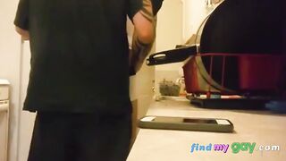 Bareback Quickie Before Dinner with My Amateur Hunk