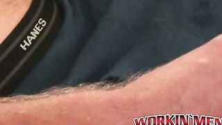 Tattooed hairy amateur masturbates and cums