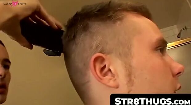 Str8Thugs.com - Wiley hangs with buddy Billy for a laid-back dick-out masturbation se