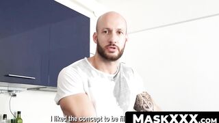 MaskXXX.com - Tattooed muscle guy David Boss's jacking it well until cumshot