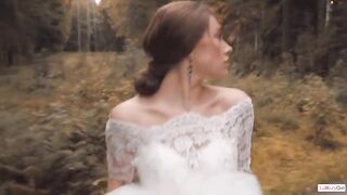 The Bride Ran Away From The Wedding