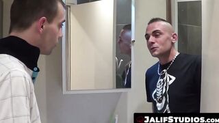 Stef Killer helps out his friend unclogged his tight ass