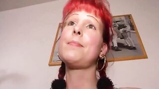 Junge Deutsche fickt faer Urlaubsgeld