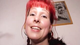 Junge Deutsche fickt faer Urlaubsgeld
