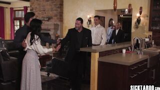 Big ass Penelope Woods served hot dinner
