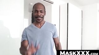MaskXXX.com - Big anaconda cock Lantis's wanking it and pumping his dick solo